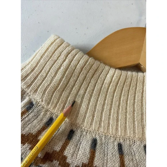 J. Crew Fair Isle Mockneck Pullover‎ Sweater Neutral Cream Tan Wool Blend MED. - Picture 4 of 9